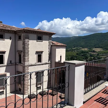 Piazza - Inborgo Appartement